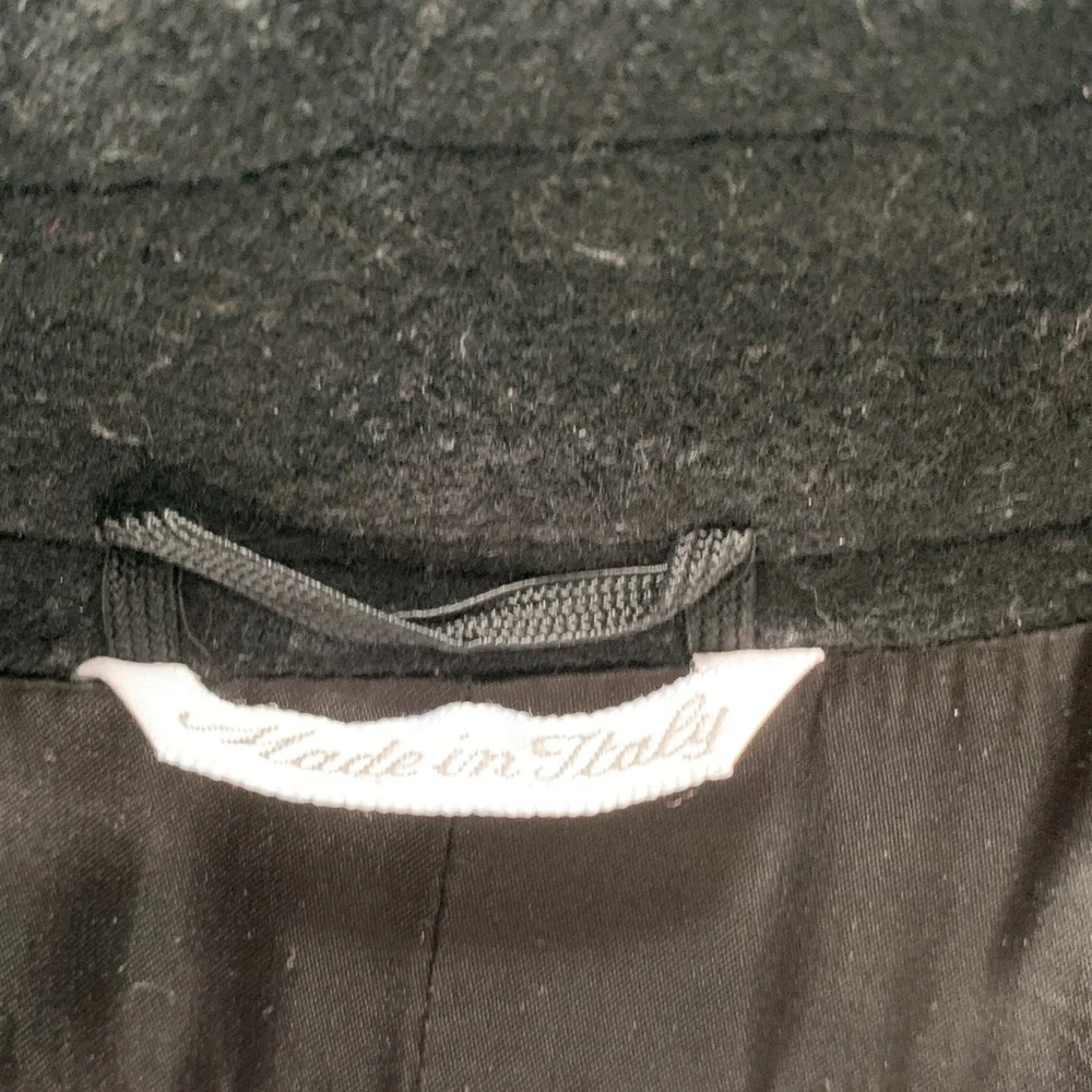 MaxMara Women's Black Wool Pea Coat - Picture 3 of 6
